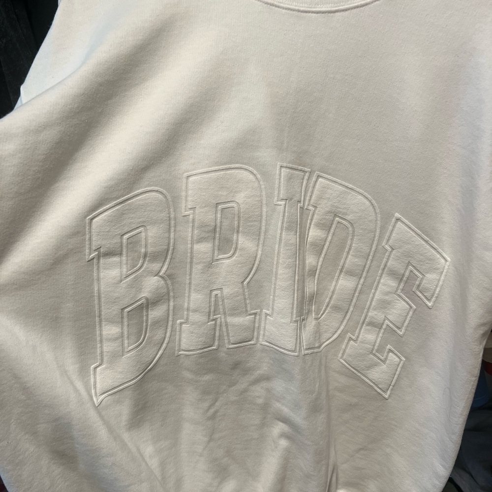 The bar- Bride sweatshirt white
